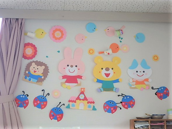 春の壁面をご紹介します 保育所 名古屋 愛知 保育所の開設 運営ならトットメイト