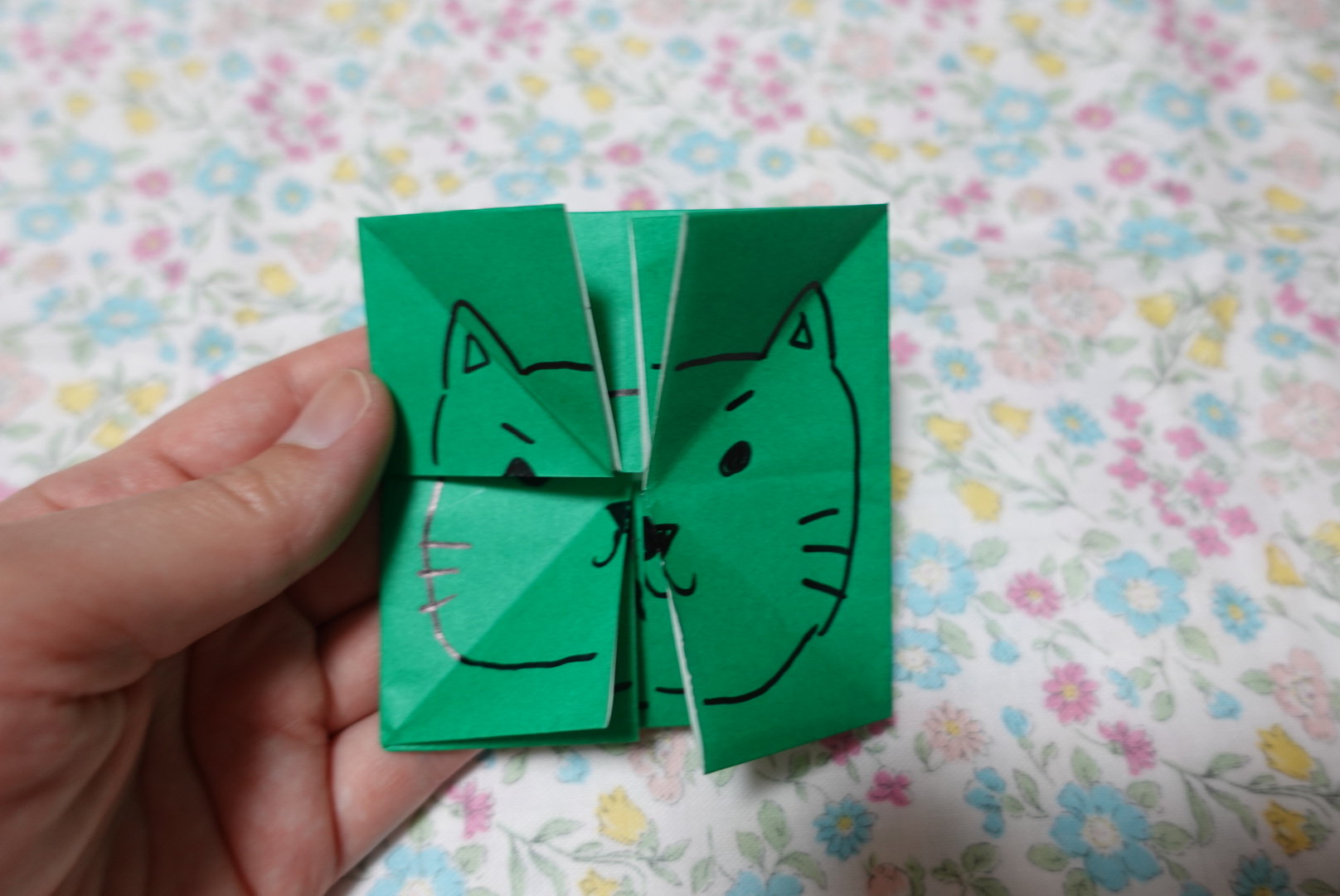めくって楽しい 折り紙 かわりえ の折り方 保育所 名古屋 愛知 保育所の開設 運営ならトットメイト